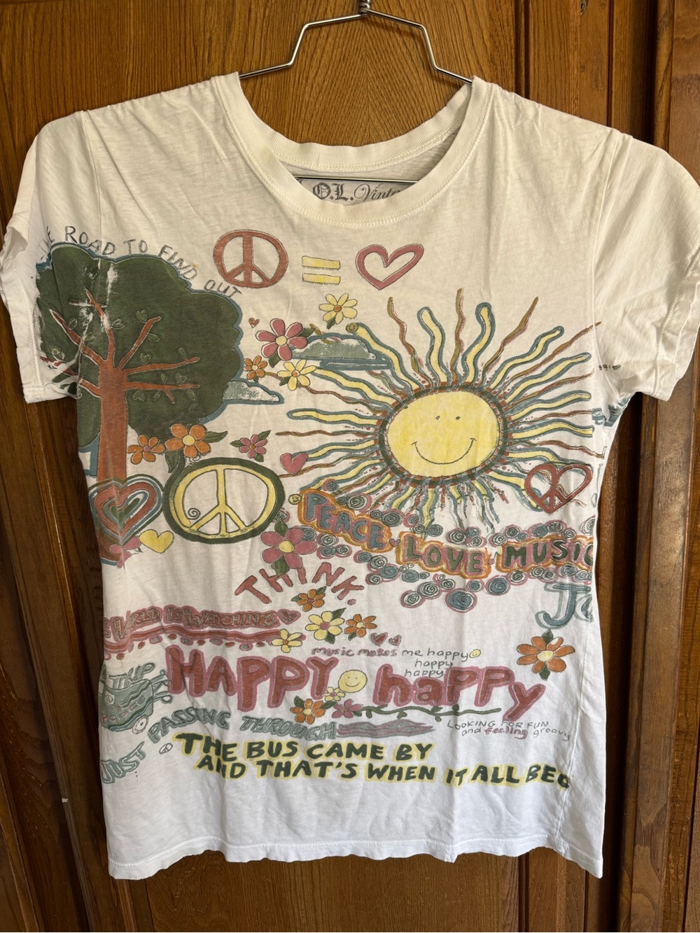 Y2K Vintage-Style Smile Sun Graphic Tee - White with Multicolor Print